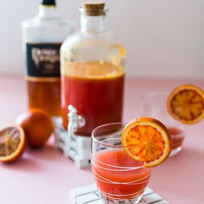 Recette de Cocktail orange sanguine et cognac, idéal pour un apéritif léger.