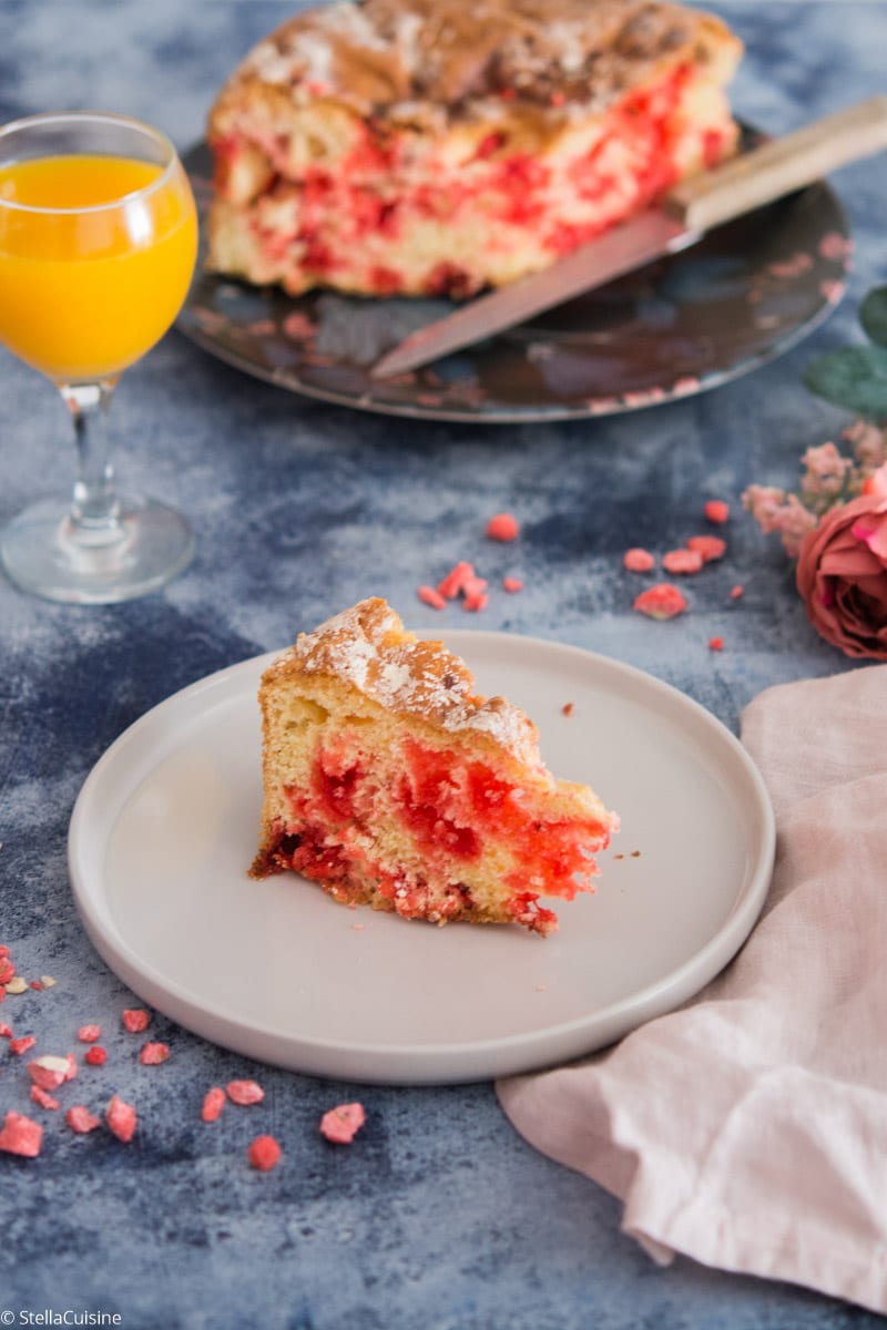 Recette de brioche aux pralines roses, praluline ou Saint-Genix