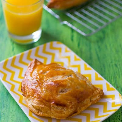 Recette De Chaussons Aux Pommes Pate Feuilletee Rapide