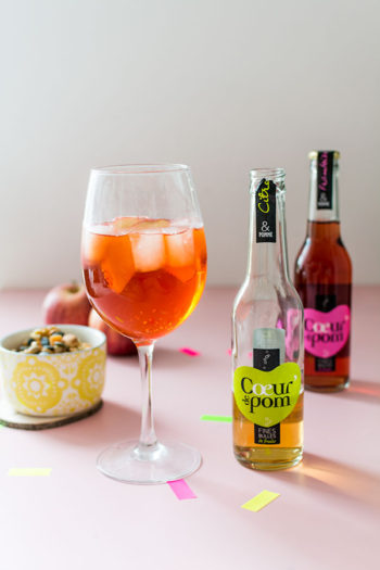 Recette de Spritz Cœur de Pom', un Spritz au cidre et à la pomme très savoureux qui change du cocktail habituel. A consommer avec modération.