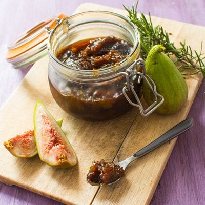 Recette de Confit de figues au romarin (pour fromages, foie gras...)