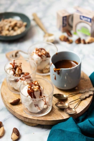 Recette de Crème glacée coco, caramel, noix (vegan)