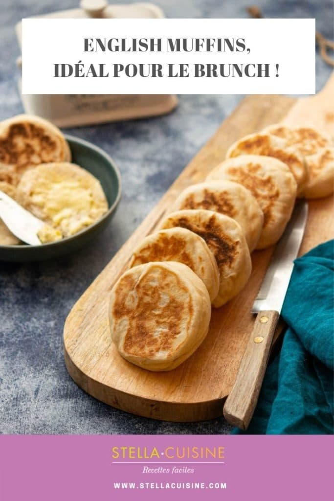 Recette d'English muffins, idéale pour un brunch ! Des muffins anglais pour le petit déjeûner ou pour le brunch, à déguster salé comme sucré !