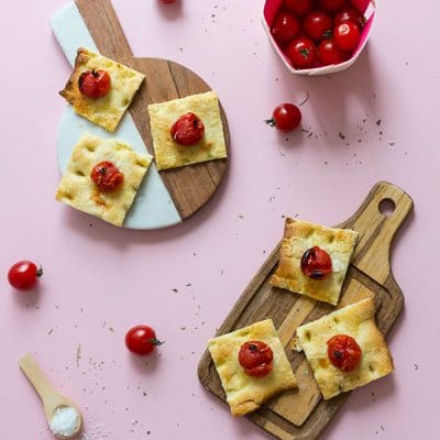 Recette de Focaccia rapide aux tomates cerises Savéol, variété Rubis