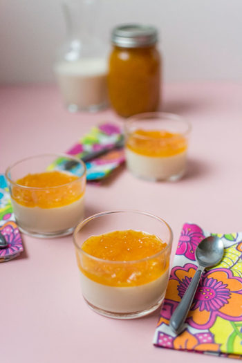 Recette de Flans de lait à la marmelade d'oranges