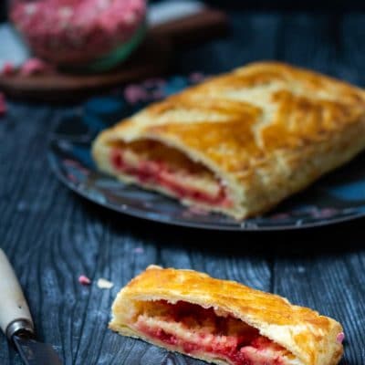 Recette de Galette des rois aux pralines roses
