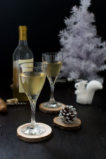 Recette de Noël : vin blanc glacé à la sauge, menthe et miel (idée cadeau)