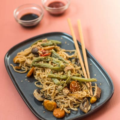 Recette de Nouilles sautées aux légumes vegan (recette Cookeo)