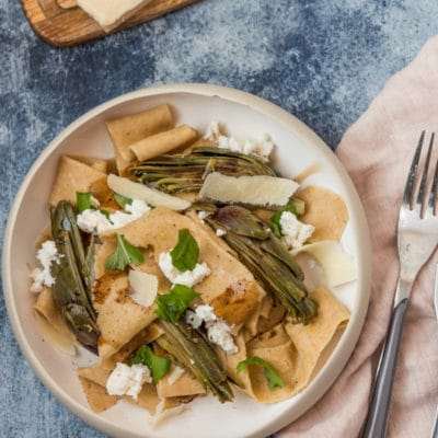 Recette de Pappardelles aux artichauts, ricotta et balsamique