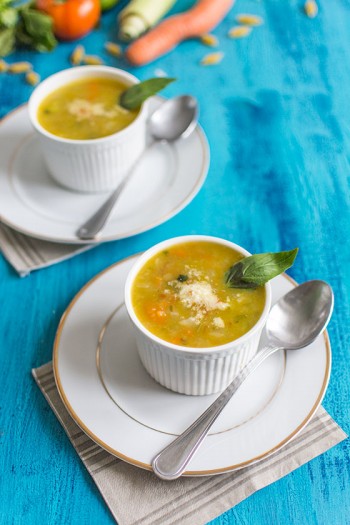 Minestrone, soupe italienne aux légumes
