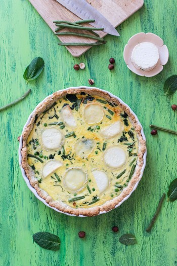 Recette de Quiche aux légumes verts et fromage de chèvre (pâte sablée à la noisette)