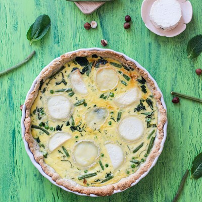 Recette de Quiche aux légumes verts et fromage de chèvre (pâte sablée à la noisette)