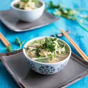Recette de pho vietnamien aux boulettes de poulet