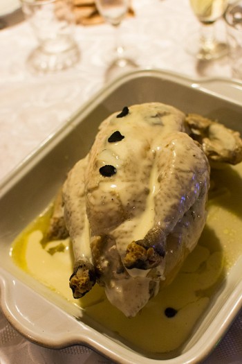 Recette de poularde demi-deuil à la truffe